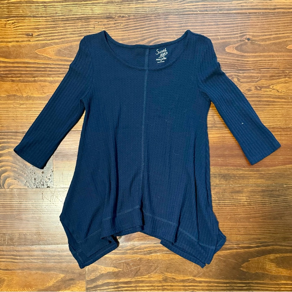 Sweet Tea’s by Pink Rose Top